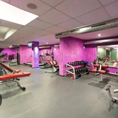 Cascadas Family Daire *